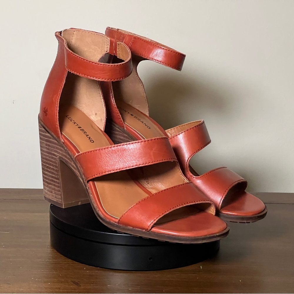 Lucky Brand - Valka, High-Heel Ankle Strap Sandal Rancho Red size 12
